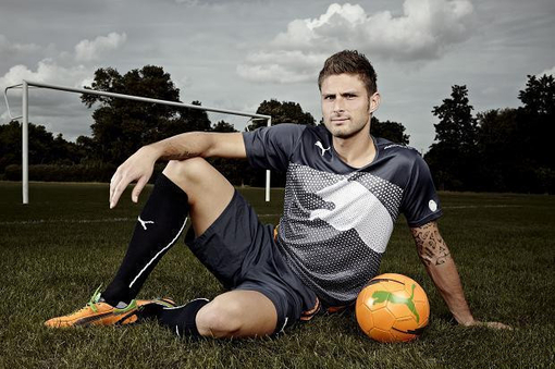 决战星期四：懂球帝0-3不敌人大财金男足